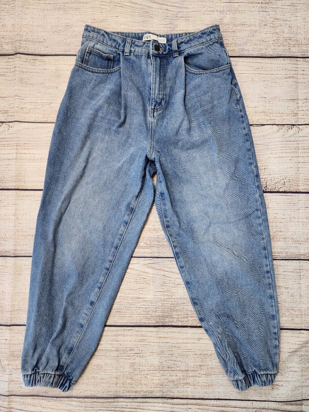 Zara Slouchy Balloon Leg Pleated Denim Jeans Size 6 Elastic Hem Cropped Harem